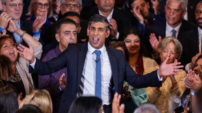 In UK Election Campaigns Final Hours, Rishi Sunak Battles To The End As Labours Starmer Eyes Victory